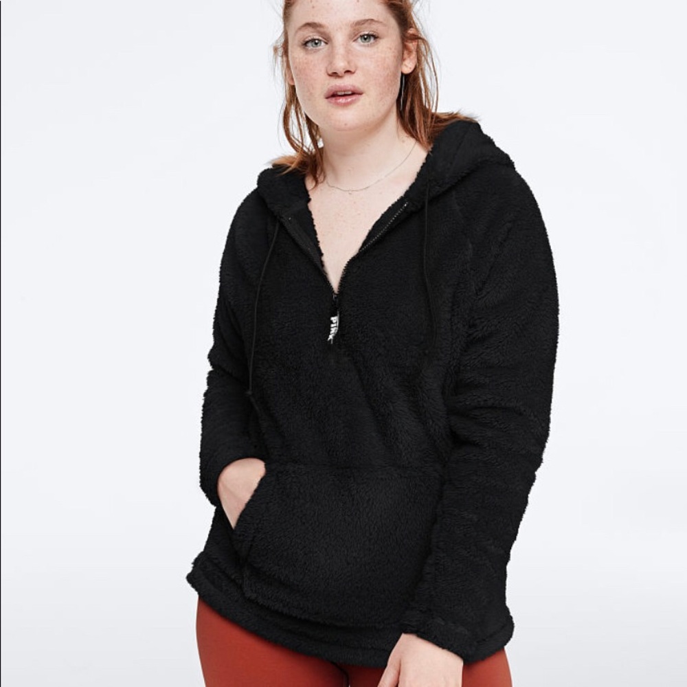 VS PINK HALF ZIP TEDDY PULLOVER